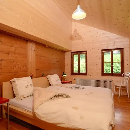 Spacious Swiss Alpine For Nature Lovers Alojamento de Acomodação e Pequeno-almoço